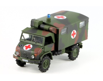 MERCEDES-BENZ Unimog S404 Military Ambulance