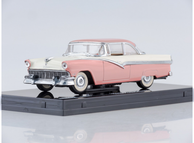 FORD Fairlane Hard Top (1956) sunset coral/colonial white