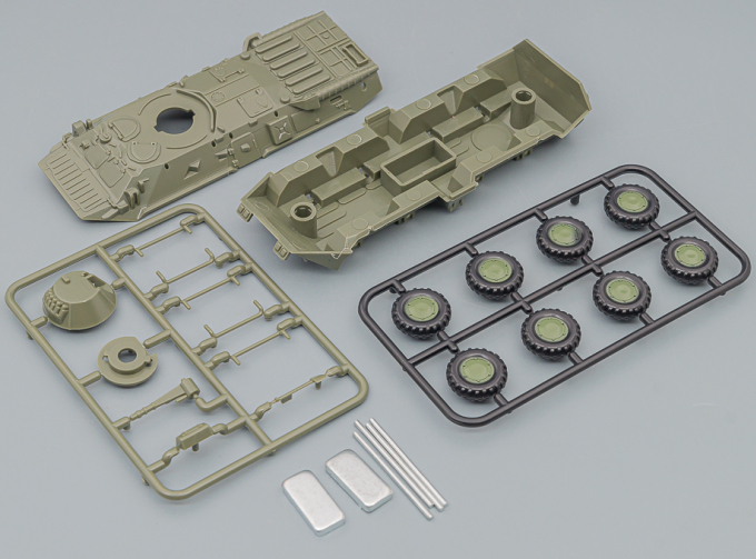 Сборная модель БТР-80 бронетранспортер