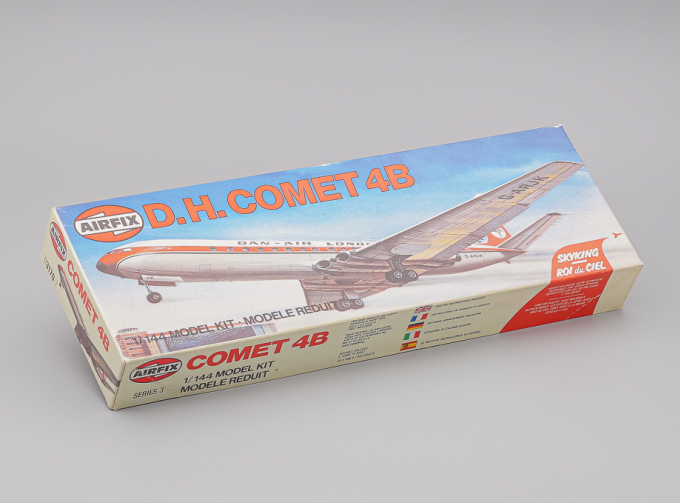 Сборная модель Самолет Comet 4B