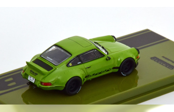 PORSCHE 911 RWB Backdate, green