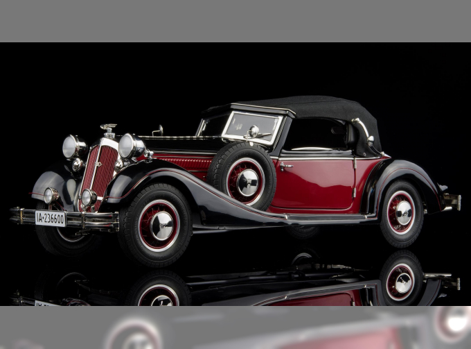 HORCH 853 (1937), two-tone finish red / black