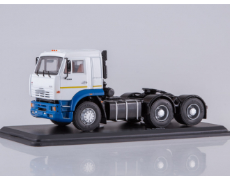Камский грузовик 6460 седельный тягач, белый / голубой