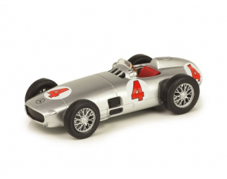 MERCEDES-BENZ F1 W196R #4 J.M. Fangio чемпион, 1954