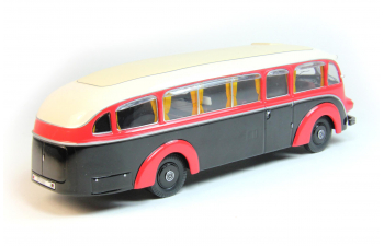 MERCEDES-BENZ LO3500 Bus, red / grey