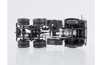 Камский грузовик 54112 седельный тягач, серый