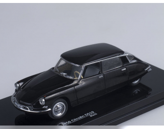 CITROEN DS19 (1956), black