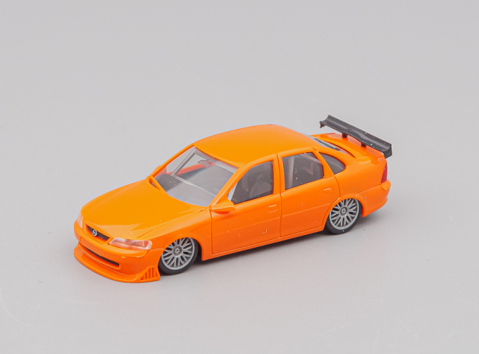 OPEL Vectra B STW, orange