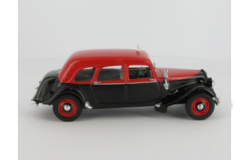 CITROEN Traction 11 familiale Taxi (1955), red / black