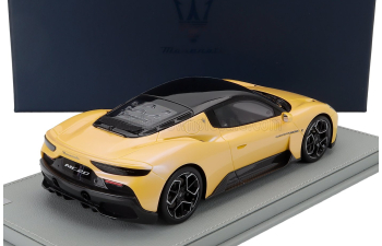 MASERATI Mc20 (2020) - Con Vetrina - With Showcase, Giallo Genio - Yellow