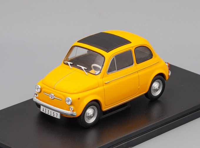 FIAT 500 1960, yellow