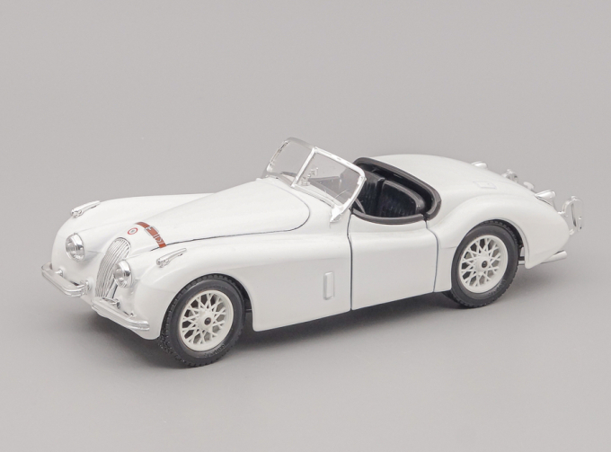 (Б/У) JAGUAR XK120 Roadster (1948), white