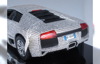 Lamborghini Murcielago LP640, украшенная 7668 кристаллами Swarovski