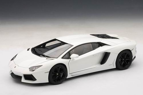 LAMBORGHINI AVENTADOR LP700-4 2011, BIANCO ISIS/WHITE