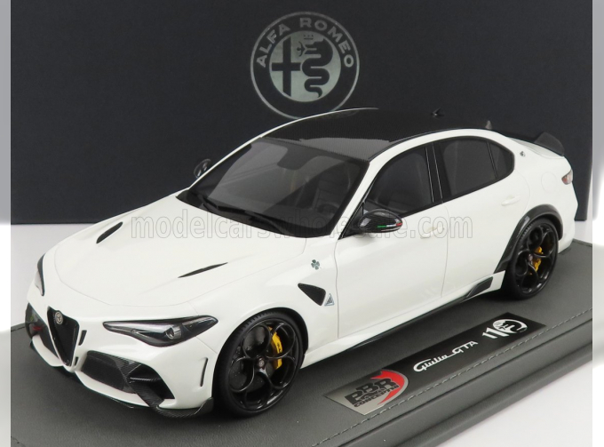 ALFA ROMEO Giulia Gta (2020) - Con Vetrina - With Showcase, Bianco Trofeo - White