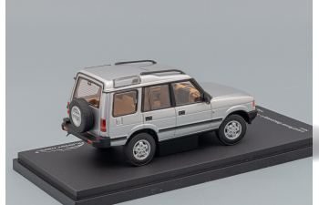 LAND ROVER DISCOVERY - SILVER