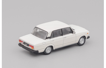 ВАЗ 2105, белый