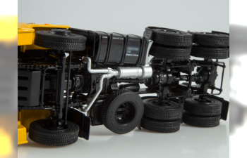 Камский грузовик 6460 седельный тягач, желтый