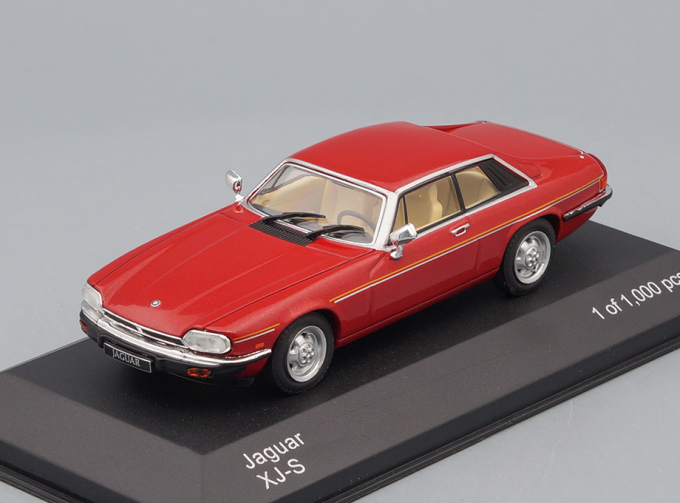 JAGUAR XJ-S 1975, dark red