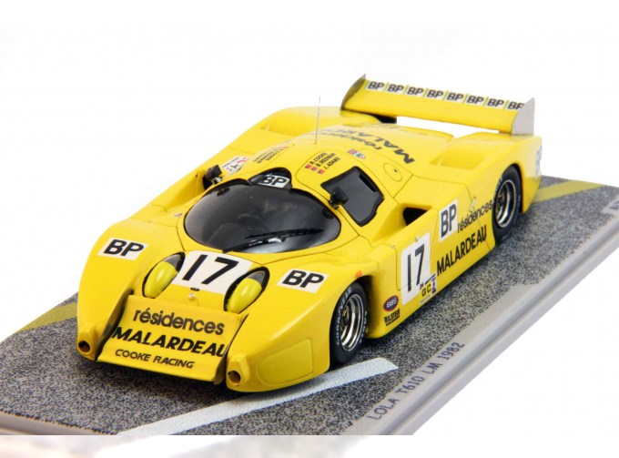 LOLA T610 17 LM (1982), yellow