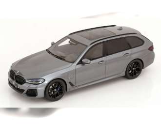 BMW 530E XDrive M Sport Touring (2023), greymetallic