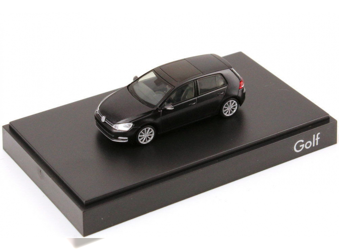 VOLKSWAGEN Golf VII 4-dr (2012), black