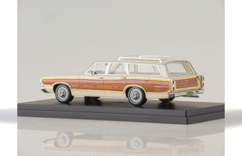 FORD LTD Country Squire (1968), light beige/wood Optics