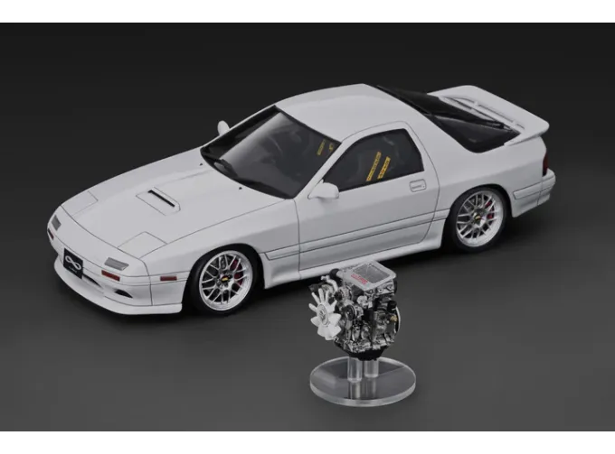 MAZDA Savanna RX-7 Infini (FC3S) with 13B Engine, white