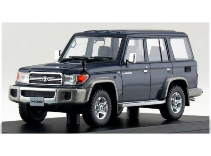 TOYOTA LAND CRUISER 70 Anniversary Van (TLC76) 2014 Blue