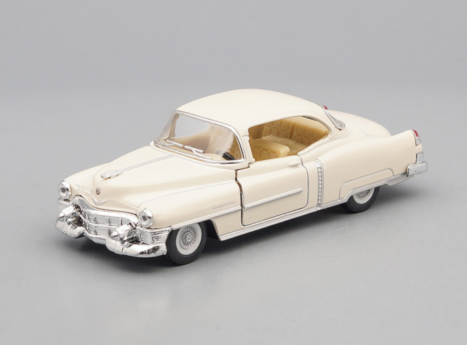 CADILLAC Series 62 Coupe (1953), beige