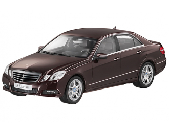 MERCEDES-BENZ E-Klasse Sedan Avantgarde W212 (2009), cuprite brown