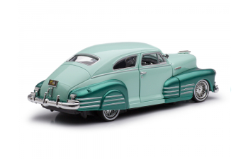 CHEVROLET Aerosedan Fleetline (1948), светло зеленый с темно зеленым