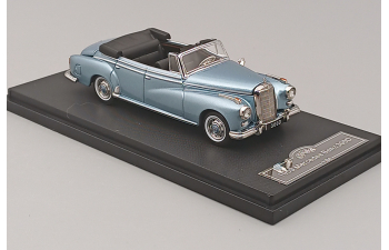 MERCEDES-BENZ 300D (1959), light blue / black
