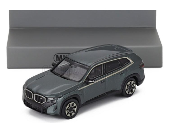 BMW X-Series XM (G09) (2023), green metallic