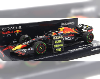 RED BULL F1 Rb18 Team Oracle Red Bull Racing №1 World Champion Winner Japan Gp With Pit Board (2022) Max Verstappen, Matt Blue Yellow Red