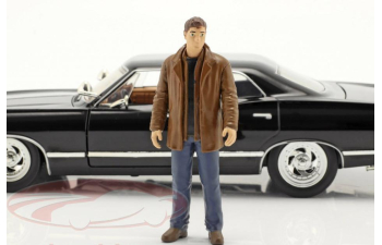 CHEVROLET - IMPALA SPORT SEDAN WITH DEAN WINCHESTER FIGURE 1967 - SUPERNATURAL JOIN THE HUNT