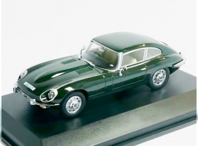 JAGUAR E-type V12 Coupe 1972 British Racing Green