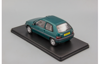 CITROEN Saxo (1999), green