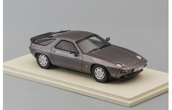 PORSCHE 928 S 1980 grey