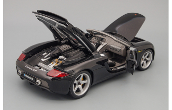 PORSCHE Carrera GT, black metallic