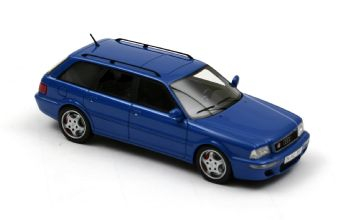 AUDI RS2, blue