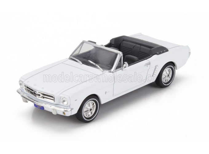 FORD Mustang Cabriolet Open (1965), white