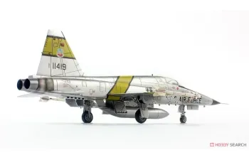 Сборная модель Northrop F-5E Tiger II Early Version