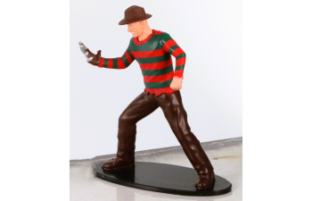 CADILLAC Series 62 (1958) из фильма "Фредди Крюгер" с фигуркой, красный