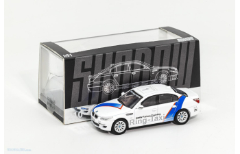 BMW M5 E60 Ring-Taxi (2004), white