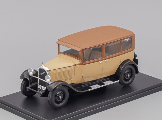 CITROEN C4 Limousine (1930), beige / brown