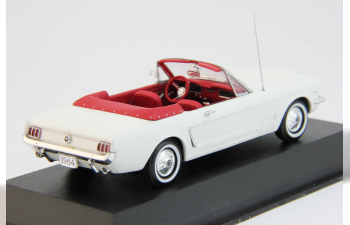 FORD Mustang (1964), white