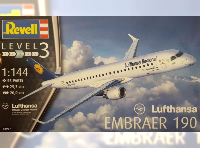 Сборная модель Пассажирский самолет Embraer 190 авиакомпании "Lufthansa"