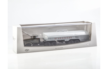 Топливозаправщик КРАЗ-258Б1 с полуприцепом ТЗ-22, хаки / серый