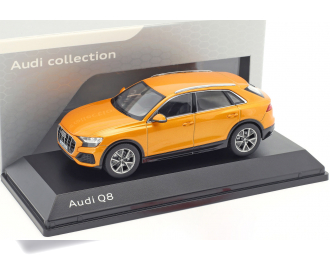 Audi Q8 (orange)